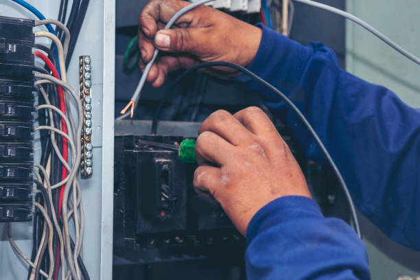 Best Local Electrician Companies  in St Francisville, LA
